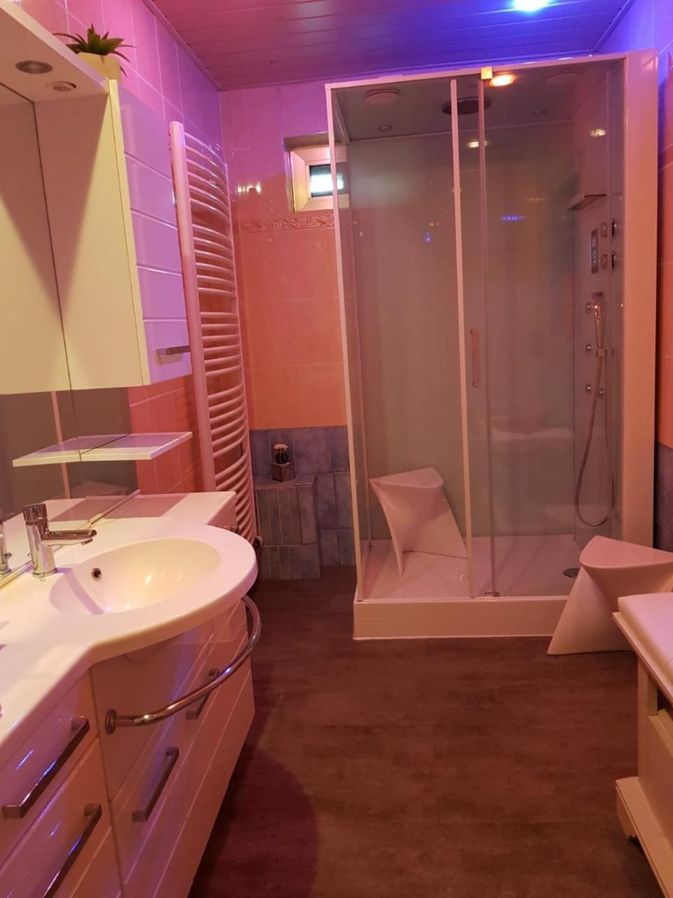 Whirlpool Venezia